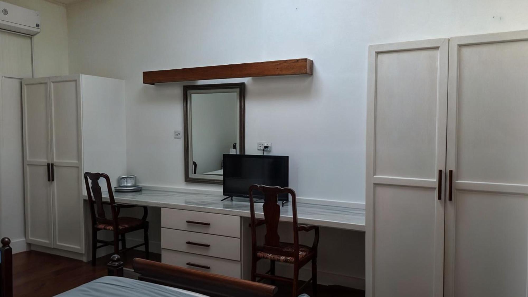Rainbow Inn Grenville Zewnętrze zdjęcie